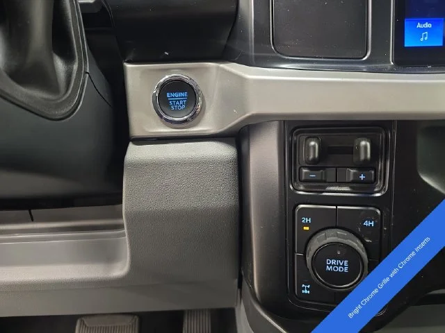 New 2026 Oxford White Ford F-250® XLT image 35
