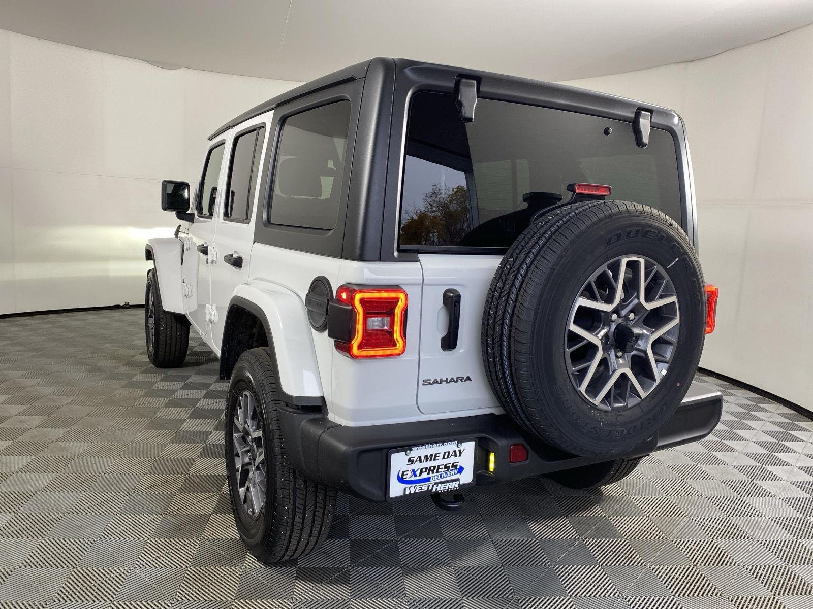 Used 2026 Bright White Jeep Sahara image 12