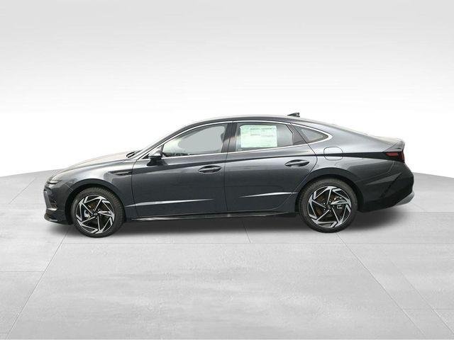 New 2026 Gray Hyundai SEL Sport image 5