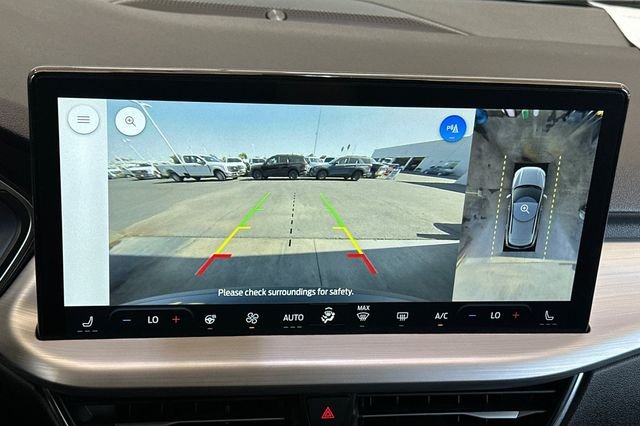 Used 2025 Silver Ford Base image 21