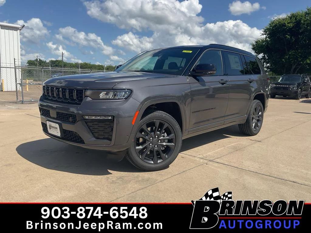 New 2026 Baltic Gray Metallic Clear-Coat Exterior Paint Jeep Limited Reserve image 1