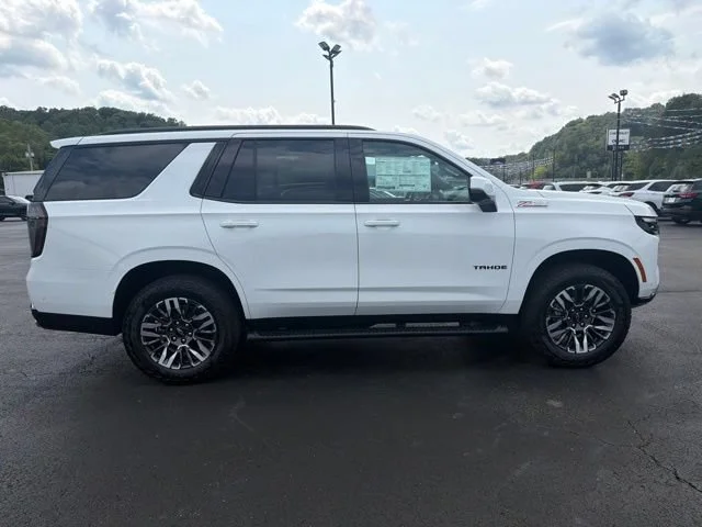 New 2026 Summit White Chevrolet Z71 image 9