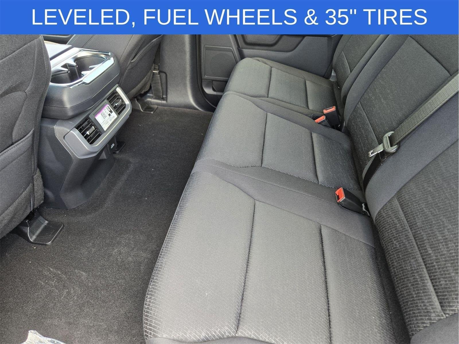New 2026 Carbonized Gray Metallic Ford XLT image 18
