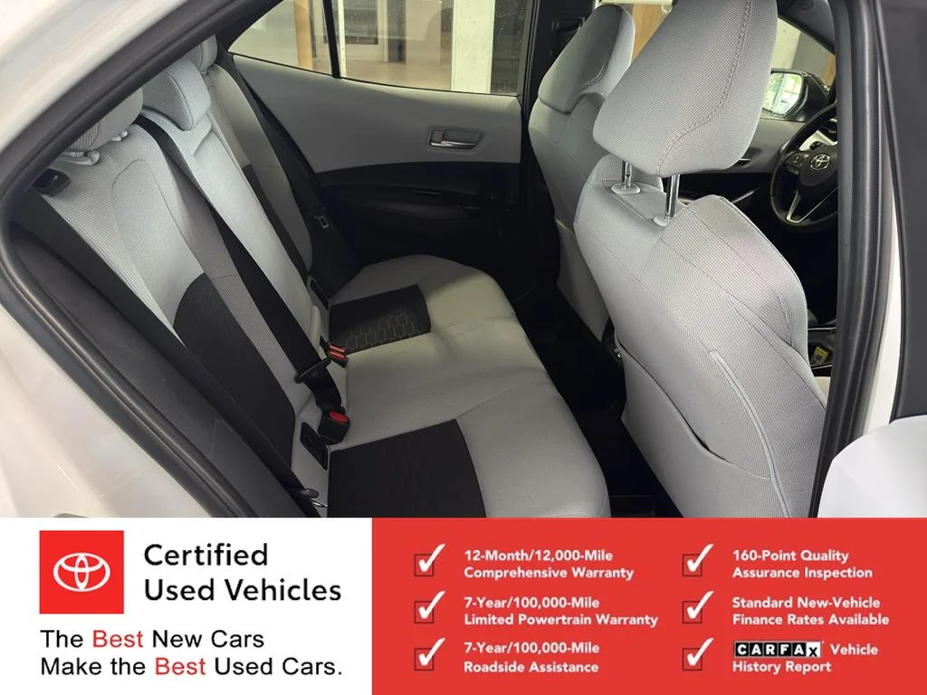 Used 2025 Ice Cap Toyota SE image 10
