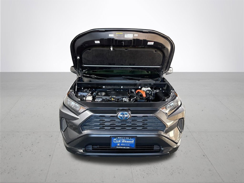 Used 2020 Gray Toyota LE image 21