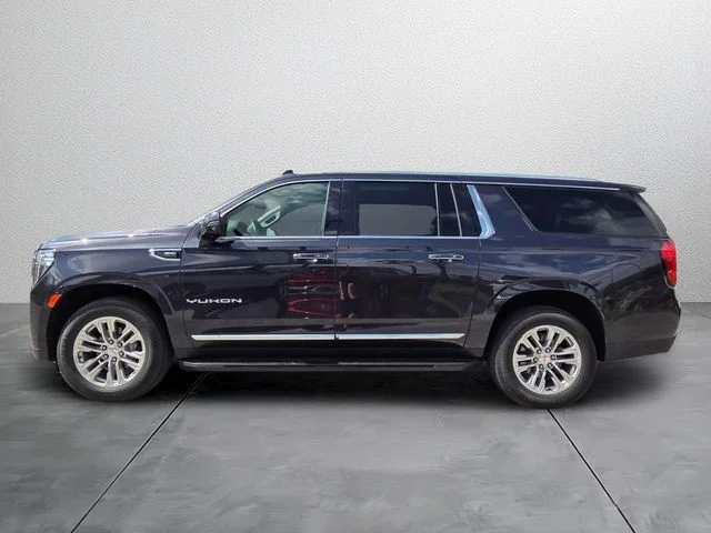 Used 2023 Silver GMC SLT image 2