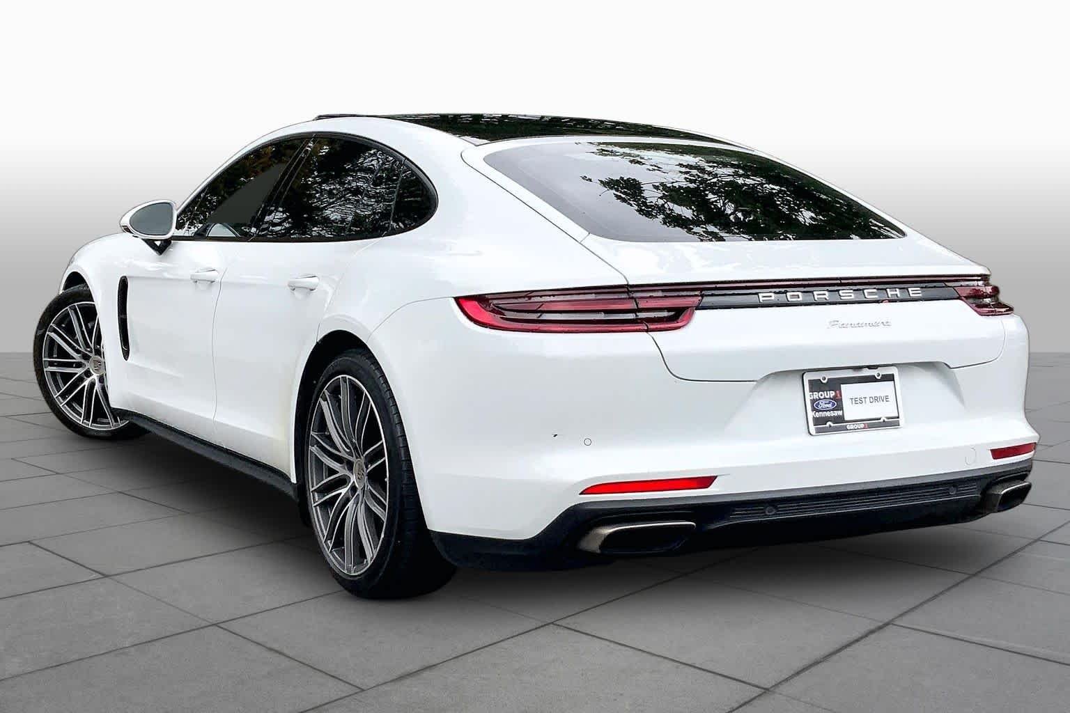 Used 2018 Black Porsche 4 image 12