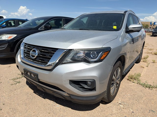2020 Nissan Pathfinder SL