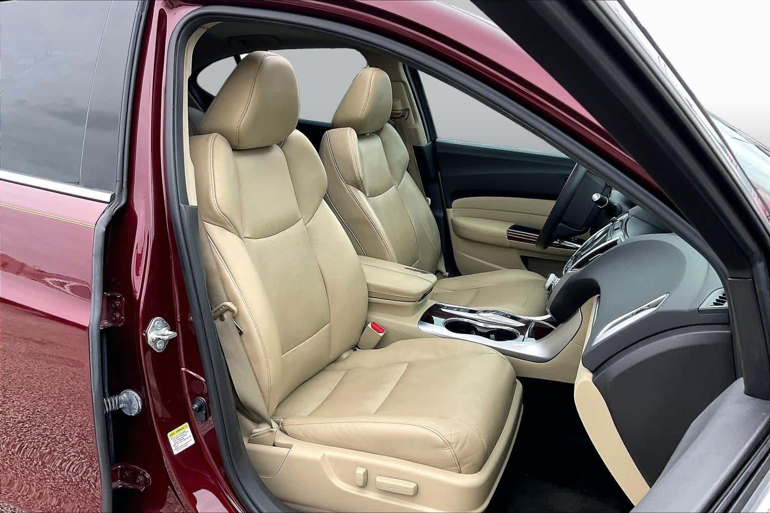 Used 2015 Basque Red Pearl II Acura V6 Tech image 9
