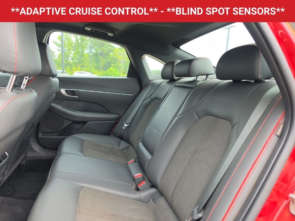 Used 2023 Red Hyundai SEL Plus image 7