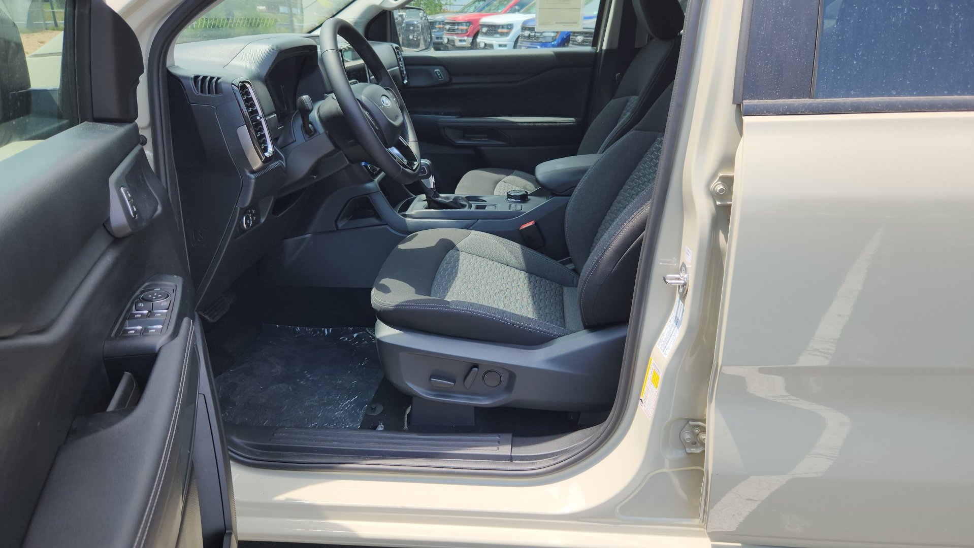 New 2026 Desert Sand Ford XLT image 13
