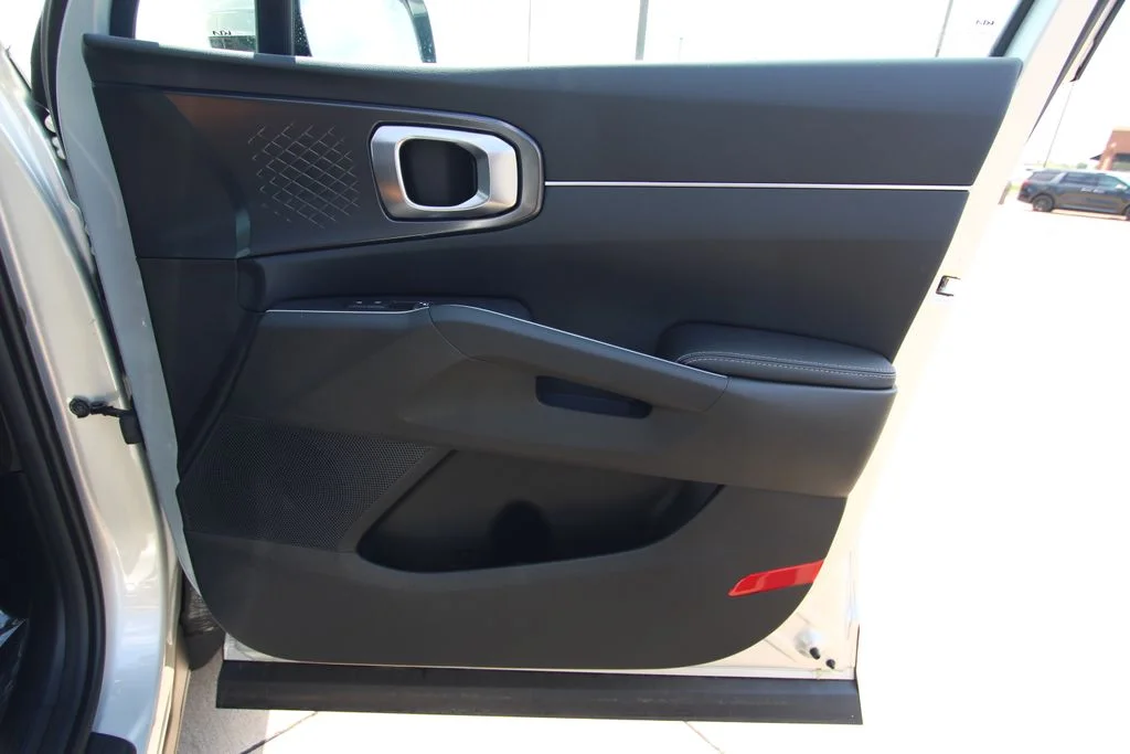 New 2026 Silver Kia S image 40