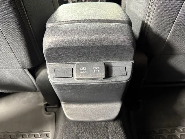 Used 2023 Ceramic White Subaru Premium image 13