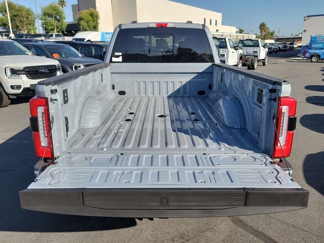 New 2026 Glacier Gray Metallic Tri-Coat Ford F-350® Platinum® image 27