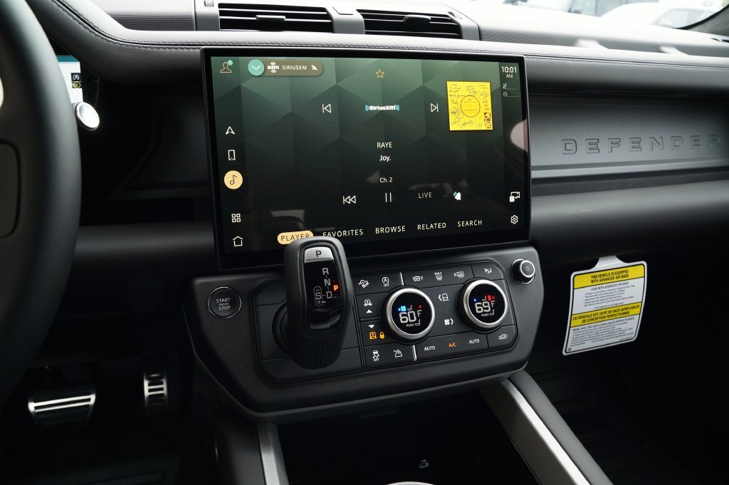 New 2026 Santorini Black Land Rover V8 image 20