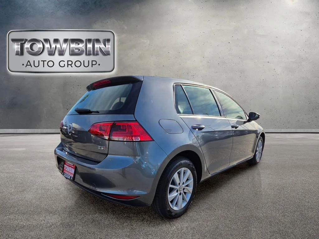 Used 2015 Gray Volkswagen TSI S 4-Door image 4