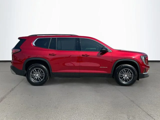 Used 2026 Volcanic Red Tintcoat GMC Elevation image 4
