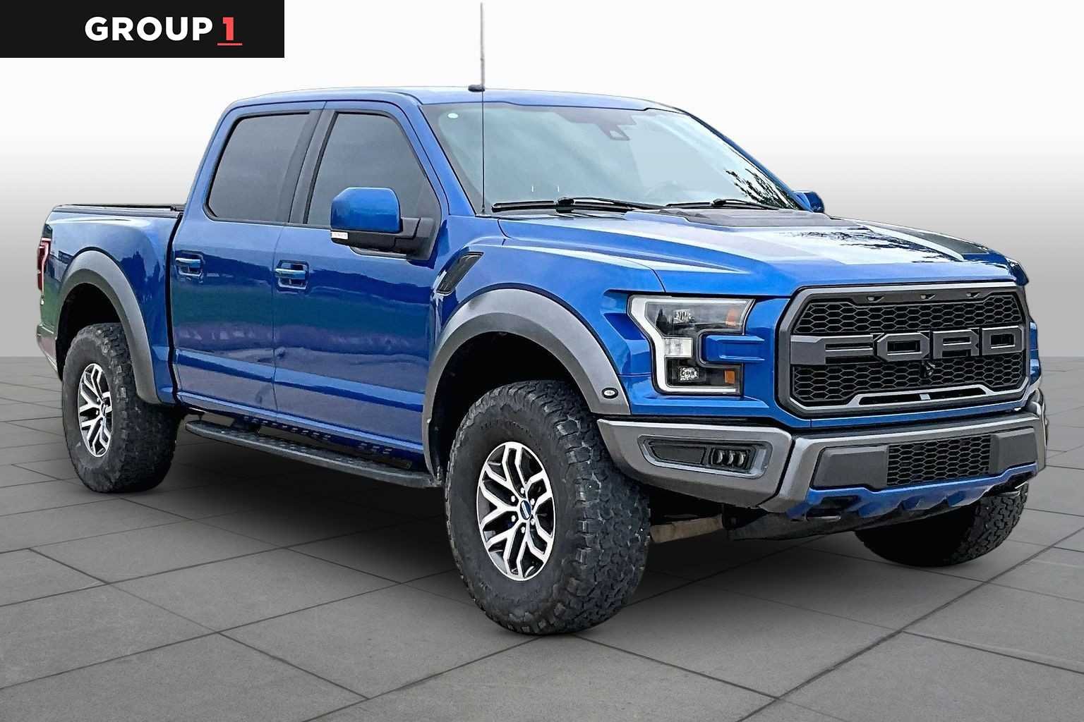 Pre-Owned 2017 Ford F-150 Raptor