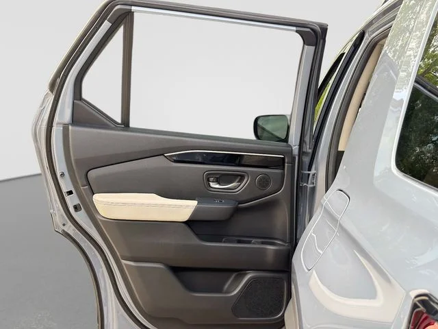 Used 2026  Honda RTL image 12