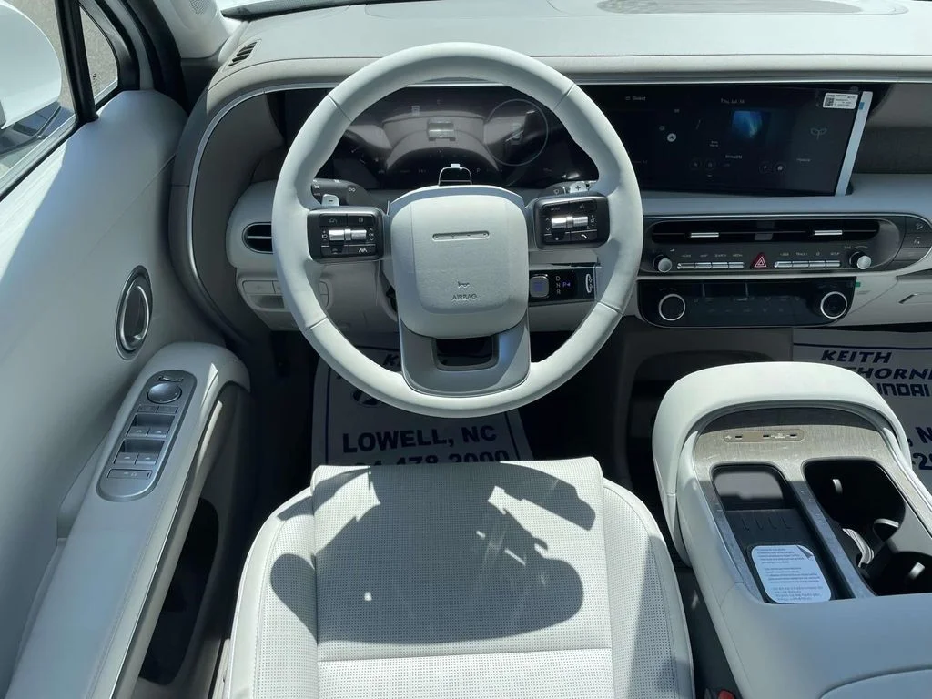 New 2026 White Hyundai SEL image 13