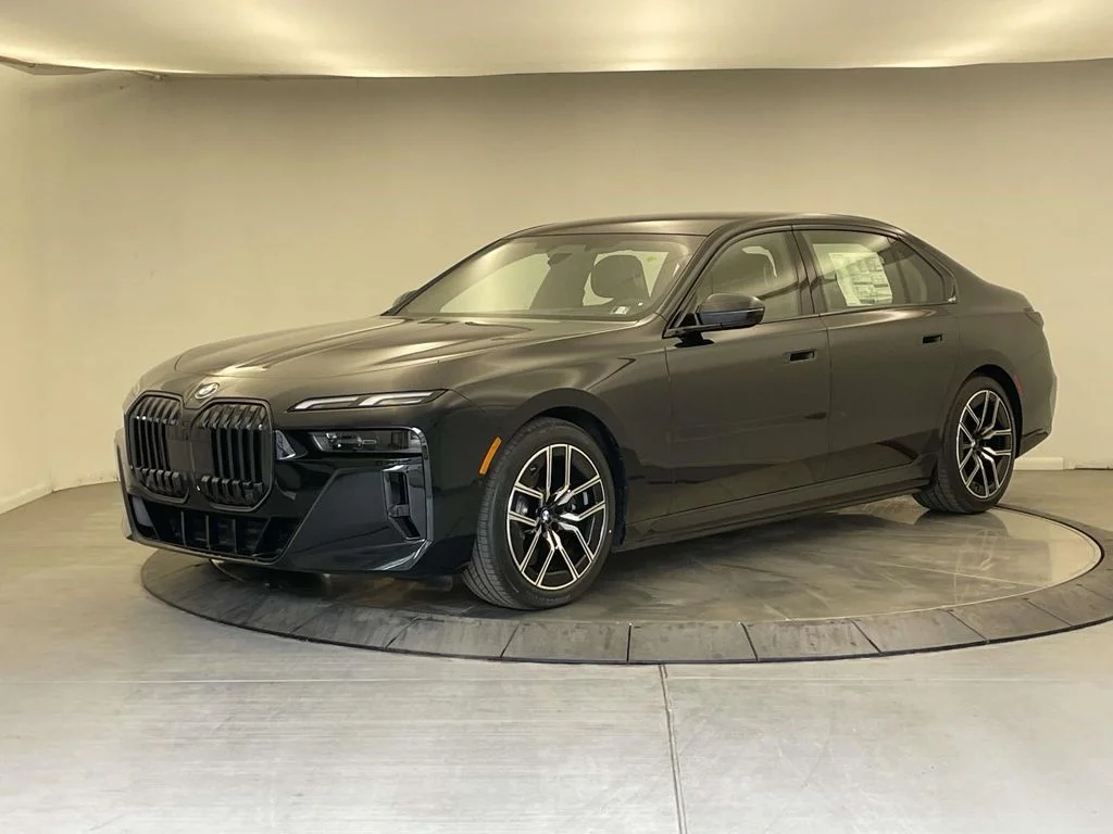 2026 BMW i7 xDrive60 Sedan's photo