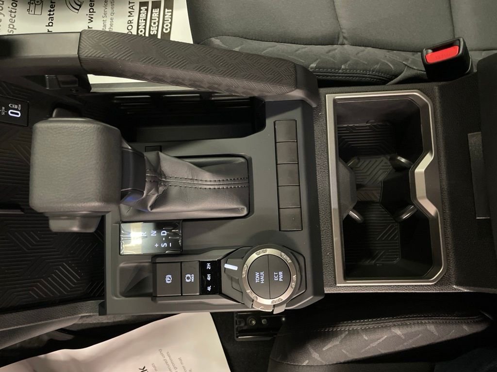 2026 Toyota Tacoma SR5 - Photo 24