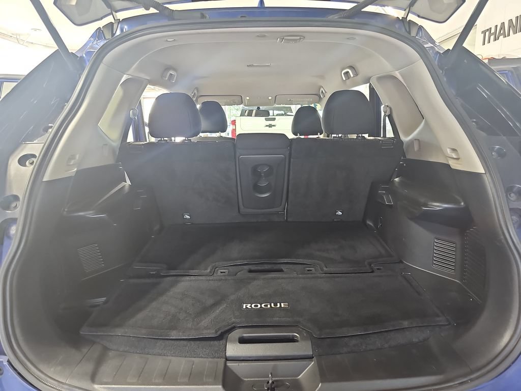 Used 2017 Blue Nissan SV image 15