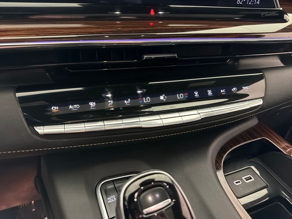 Used 2022 White Cadillac Premium Luxury image 24