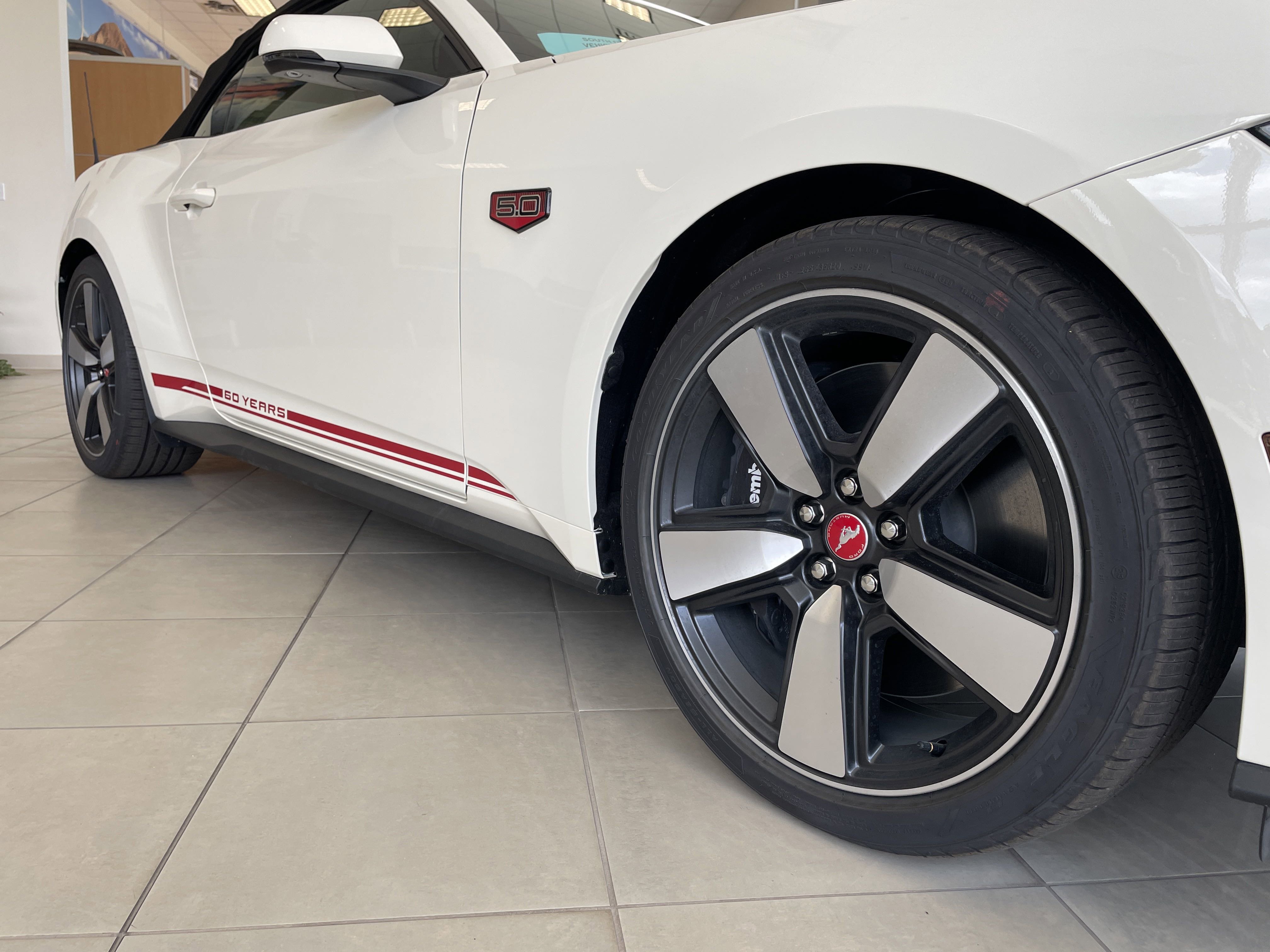 2025 Ford Mustang GT Premium Convertible - Photo 25