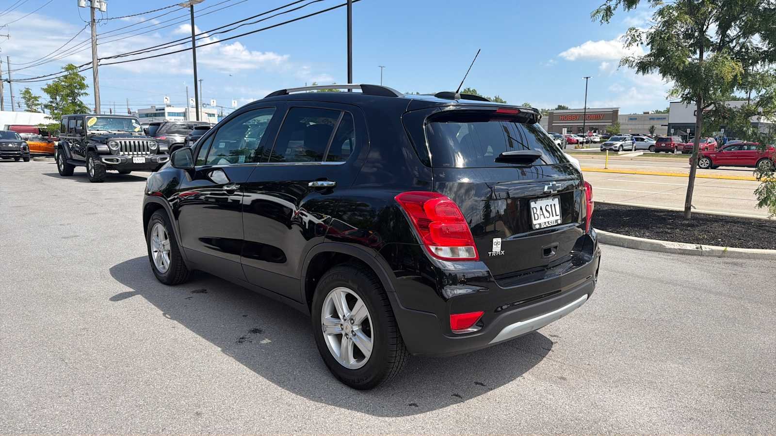 Used 2020 Mosaic Black Metallic Chevrolet LT image 4