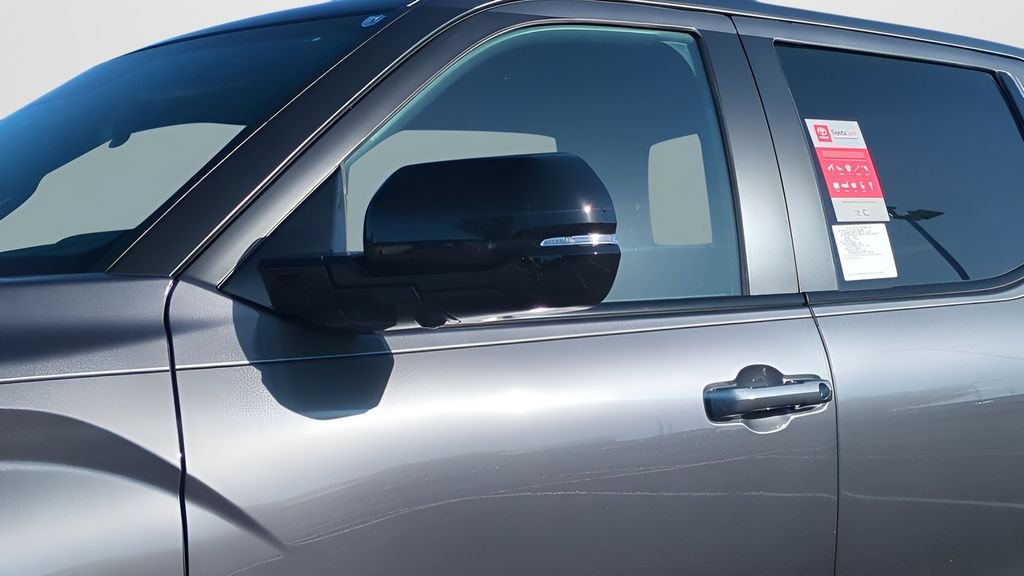 2026 Toyota Tundra Limited - Photo 28