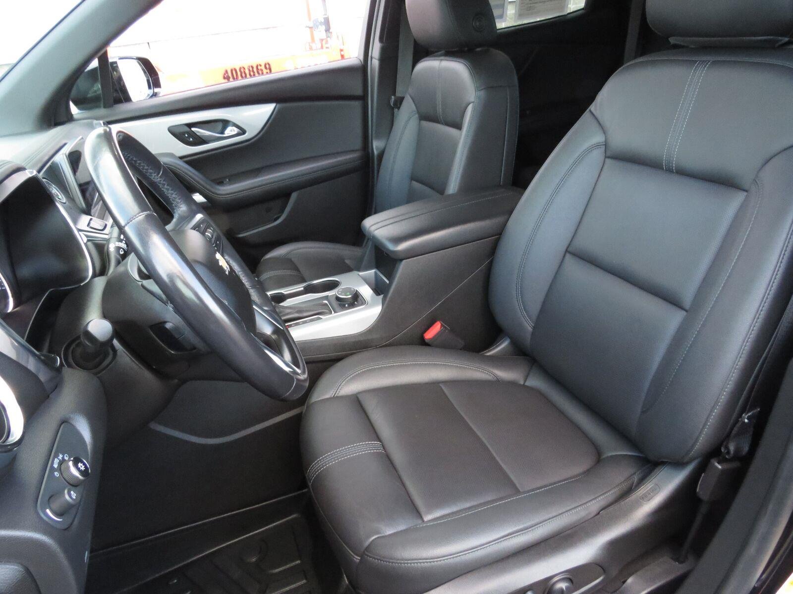 Used 2022 Black Chevrolet LT image 20