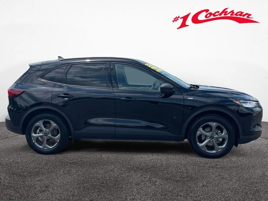 Used 2025 Agate Black Ford ST-Line image 26
