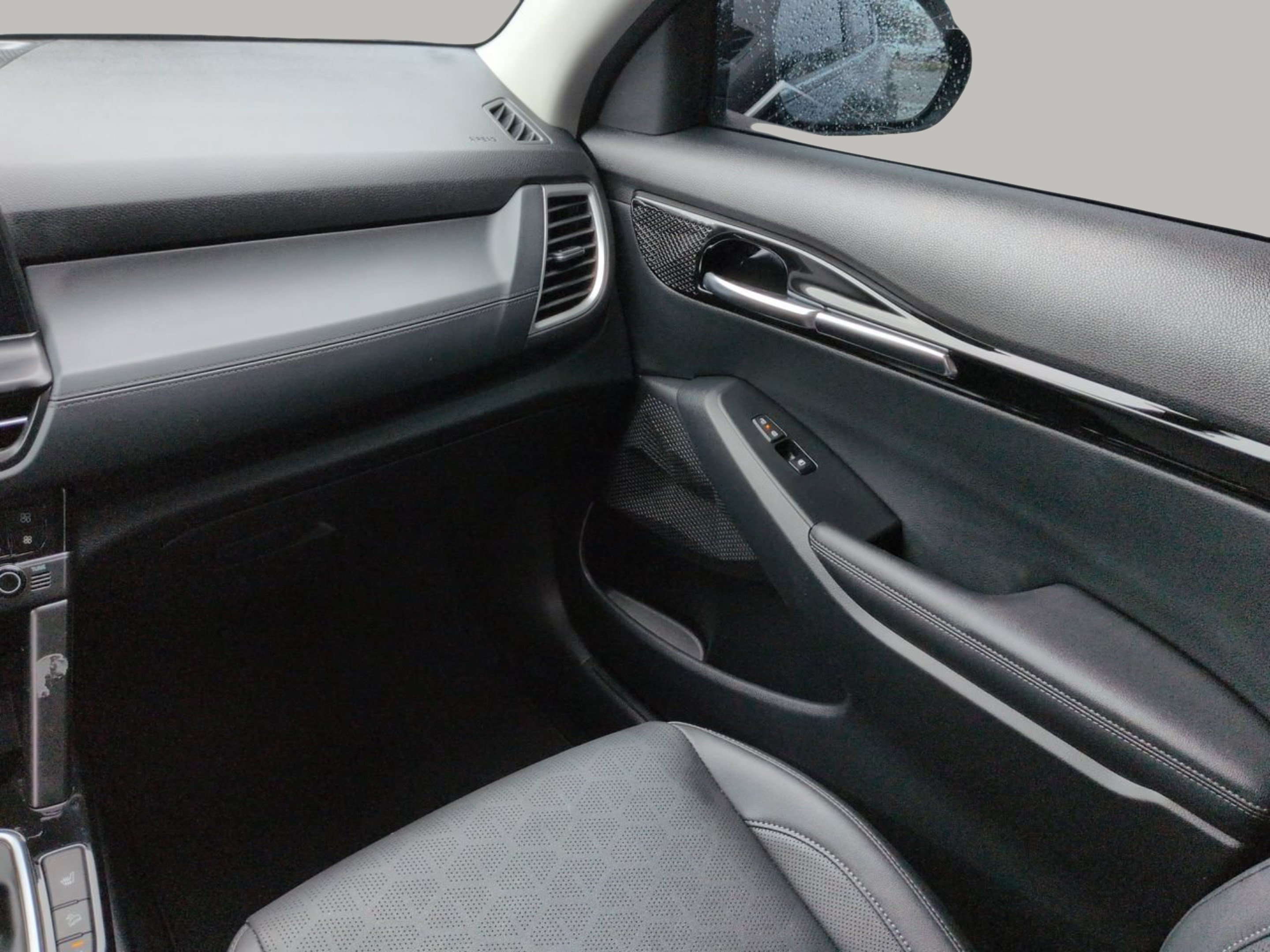 Certified Used 2025 Gravity Gray Kia EX image 20