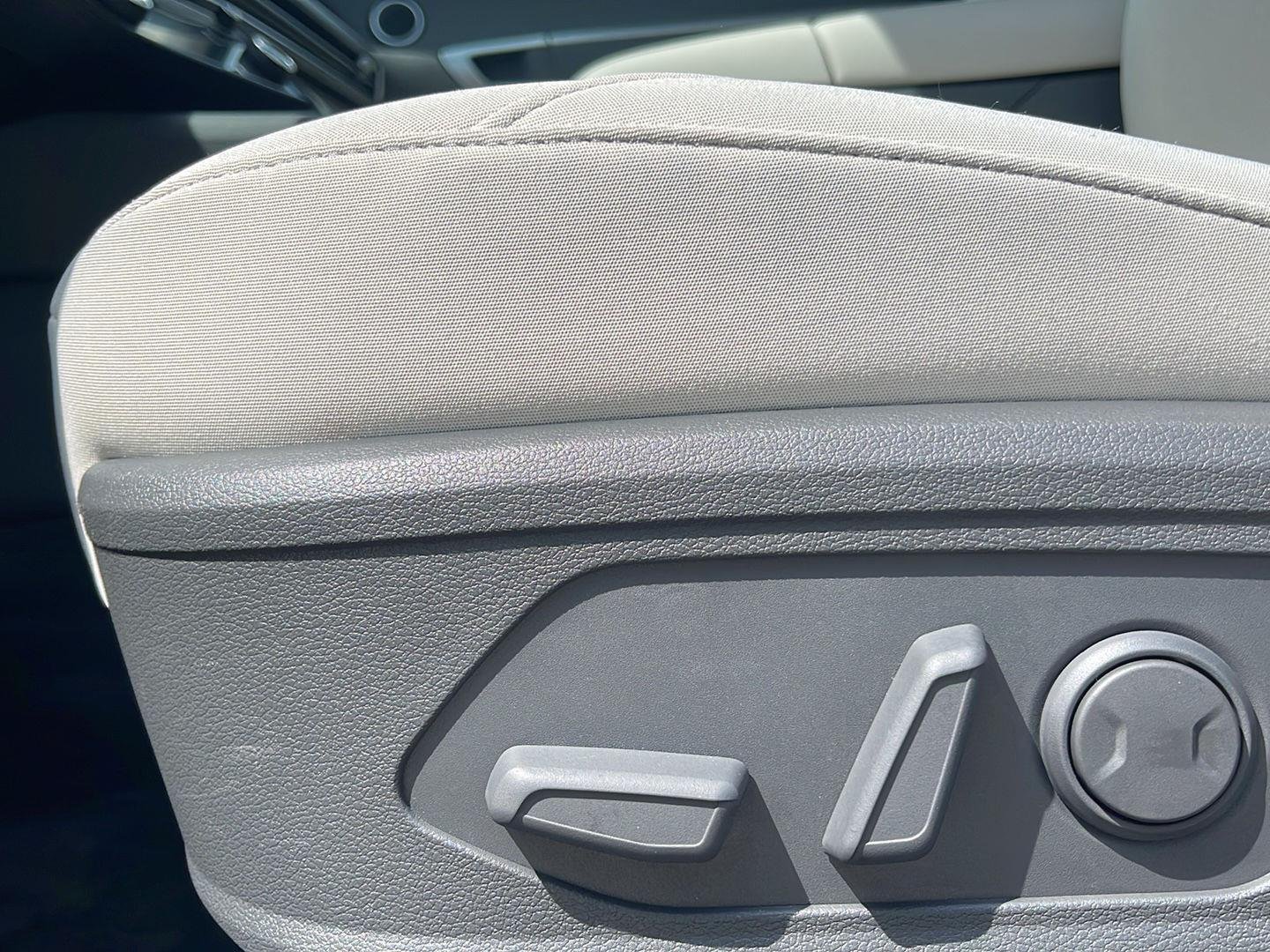Used 2026 Carbon Blue Hyundai SEL Sport image 21