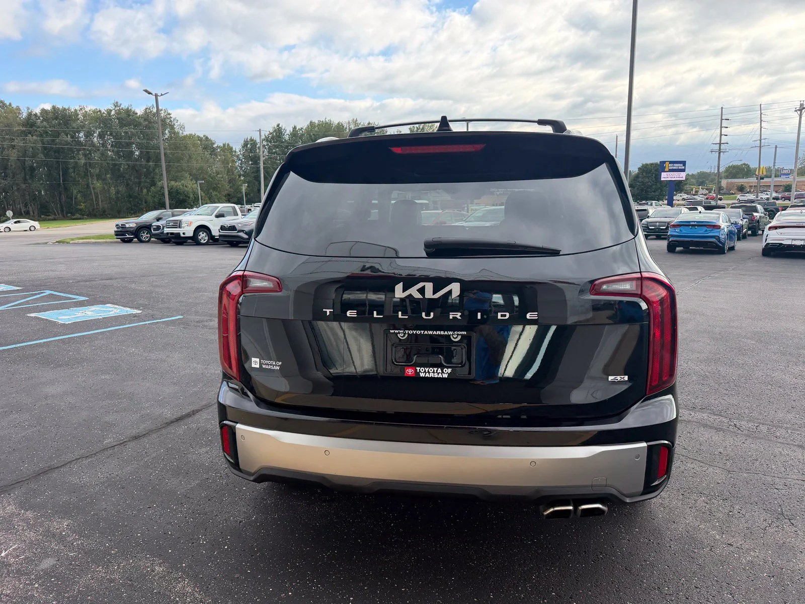 Used 2025 Black Kia S image 4
