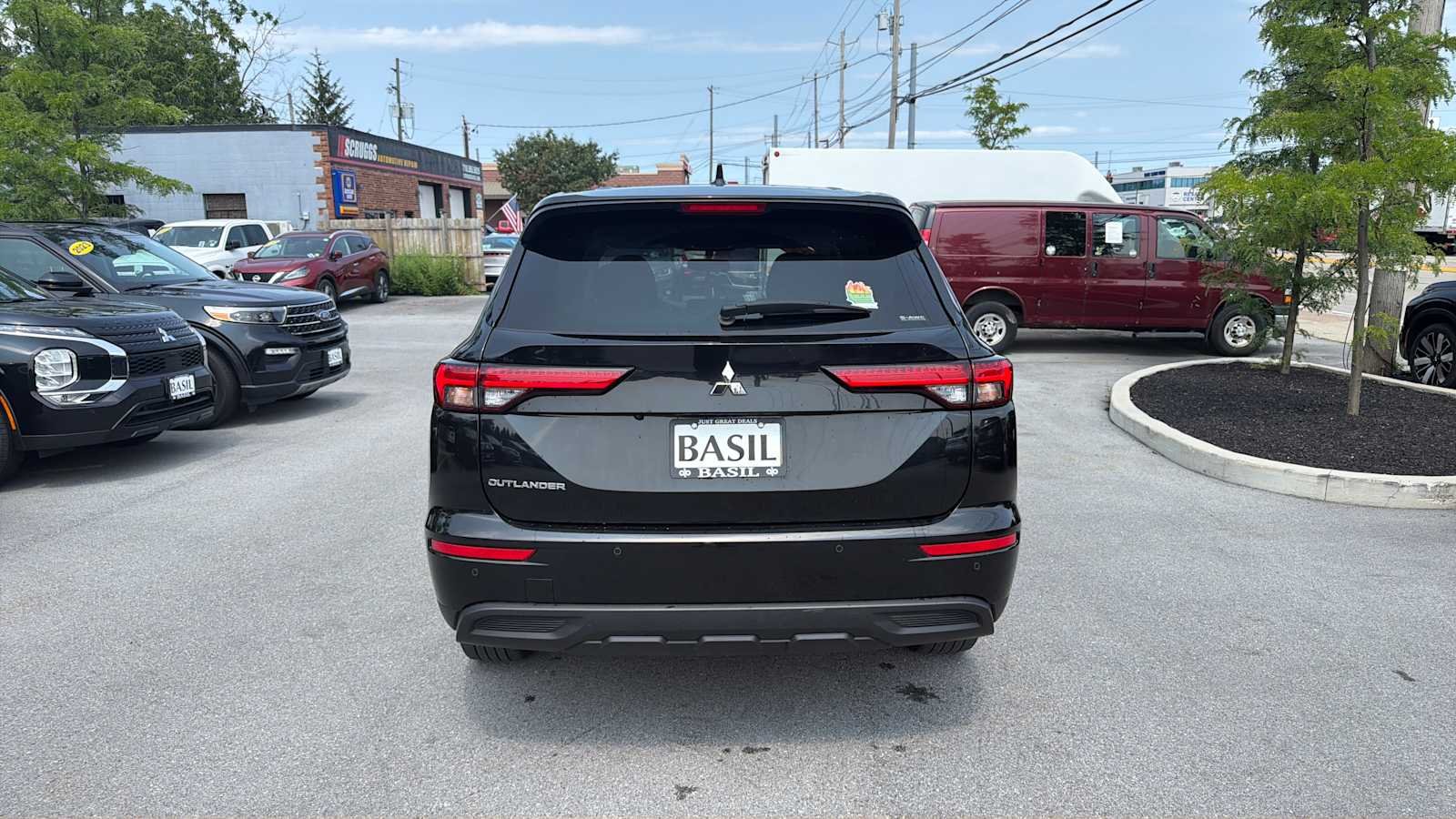 Used 2024 Black Diamond Mitsubishi ES image 6