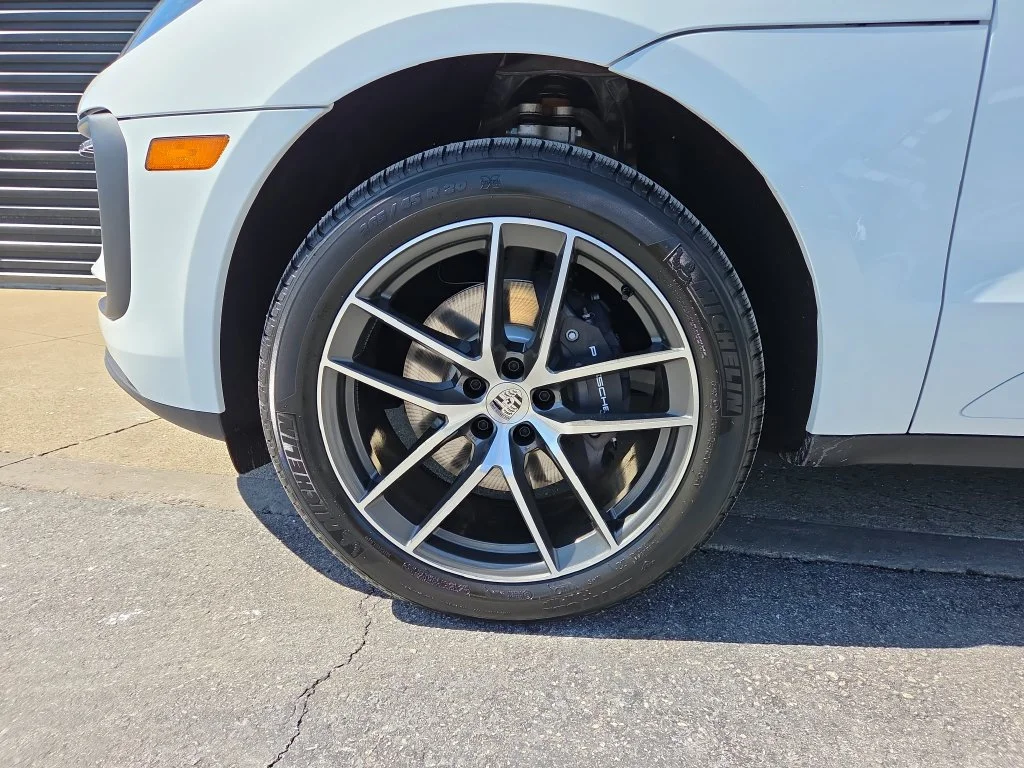 Certified Used 2026  Porsche Base image 25