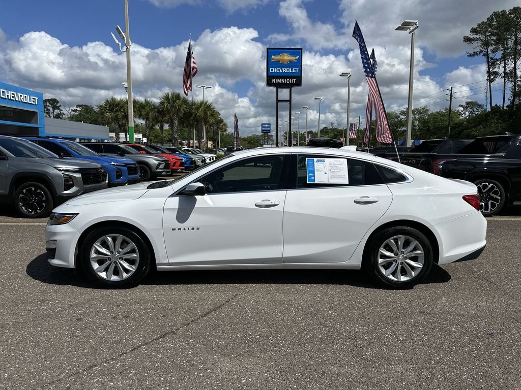 Used 2024 Summit White Chevrolet 1LT image 13