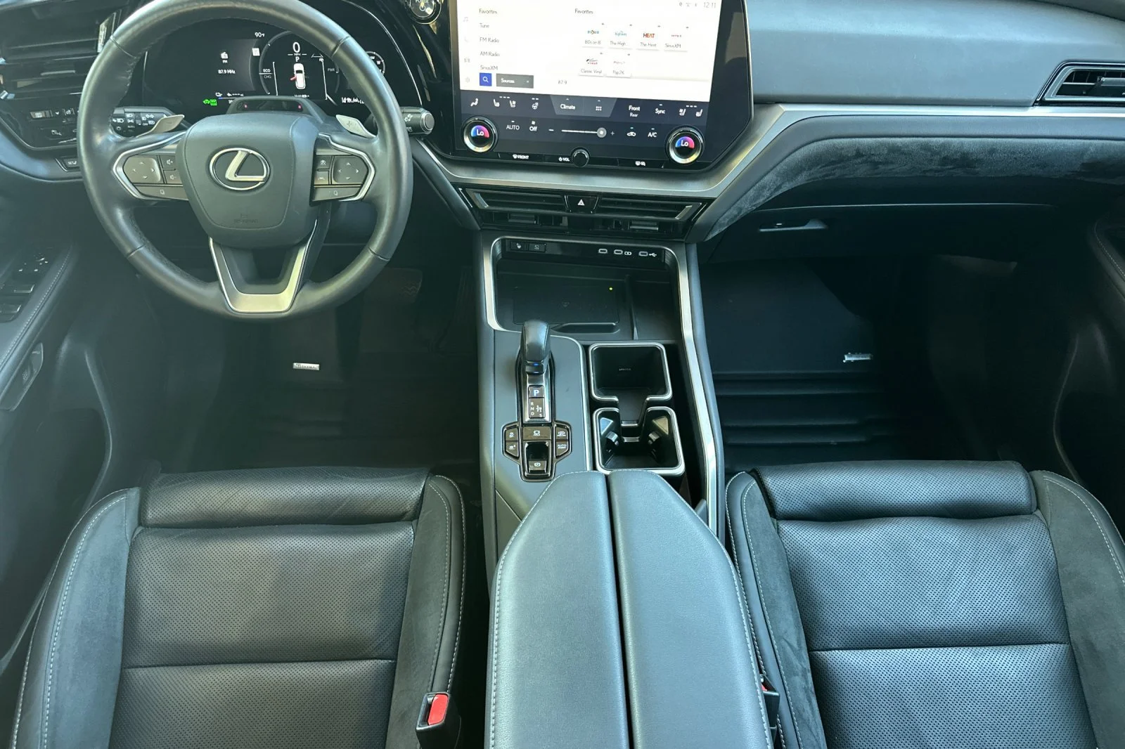 Used 2024 Silver Lexus 550h+ Luxury image 6