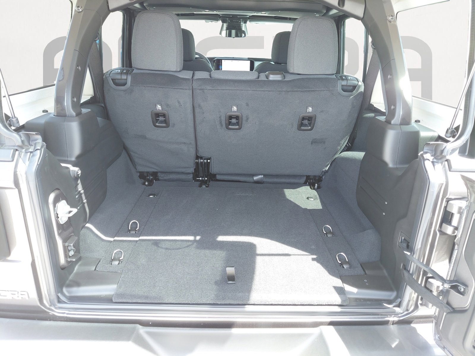 New 2026 Granite Crystal Metallic Clearcoat Jeep Sport S image 12