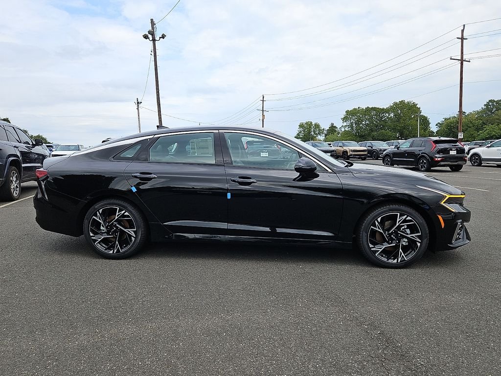 New 2026 Black Kia GT-Line image 6