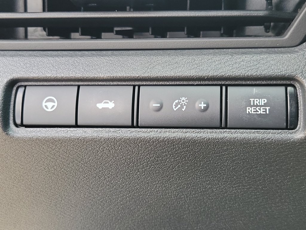 Used 2023 Gray Nissan 2.5 SV image 21