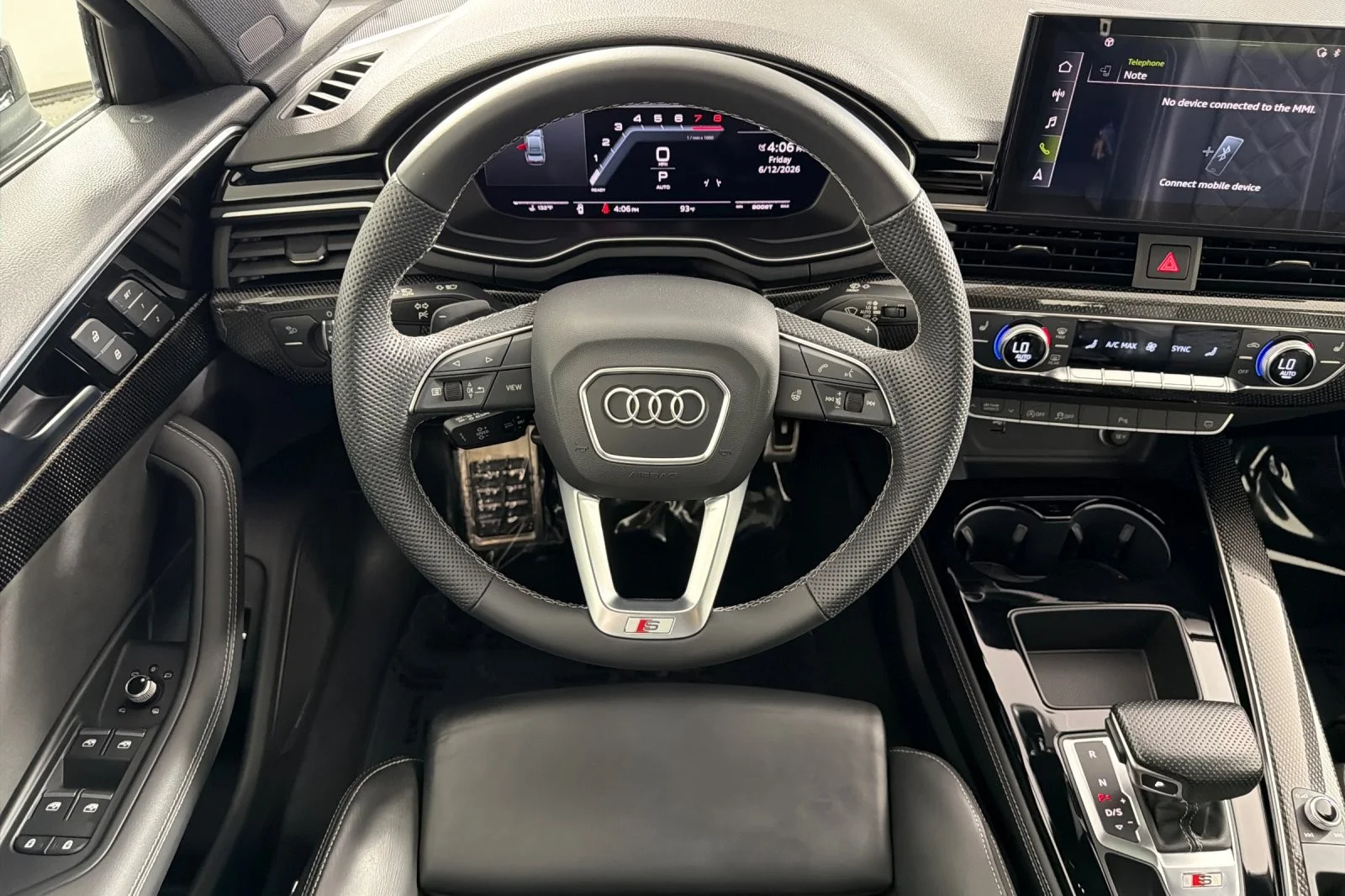 Used 2023 District Green Metallic Audi Premium Plus 3.0 TFSI quattro image 13