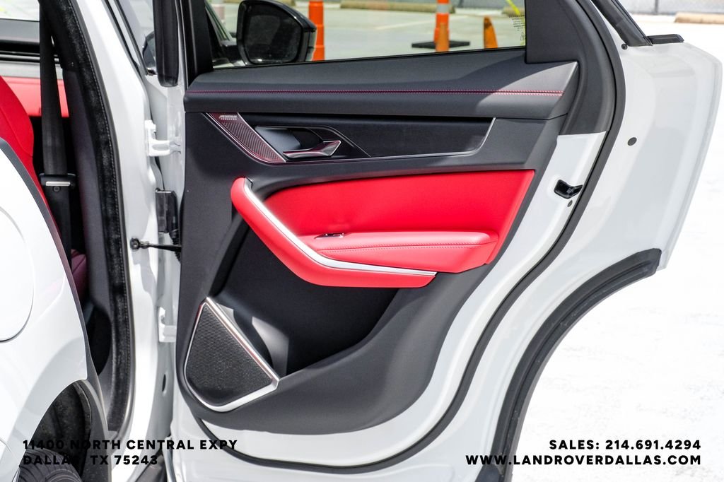 2026 Jaguar F-Pace R-Dynamic S - Photo 49