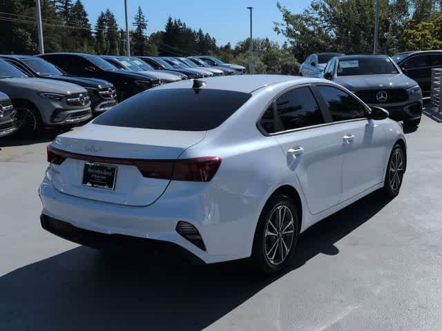 Used 2023 Snow White Pearl Kia LXS image 8