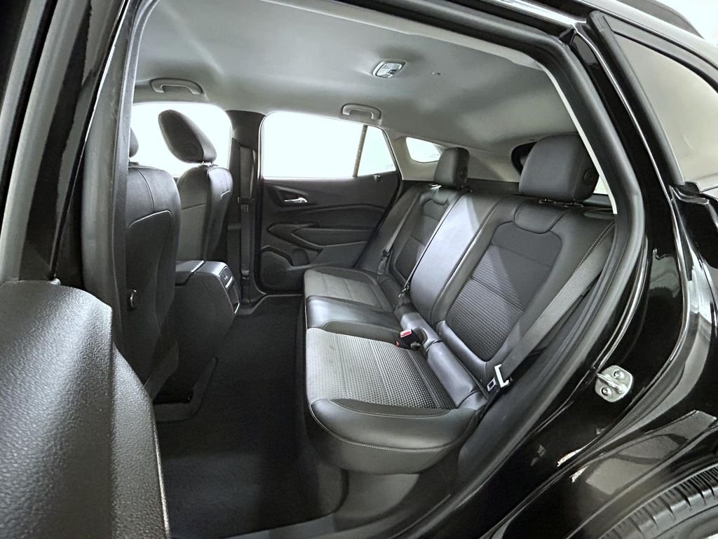 Used 2025 Black Chevrolet LT image 19