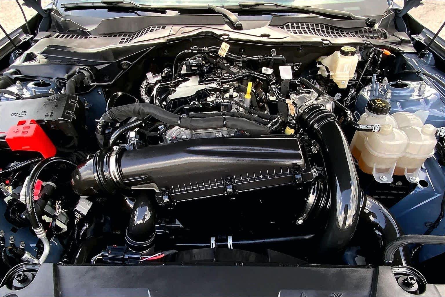 Used 2024 Vapor Blue Metallic Ford EcoBoost Premium image 31