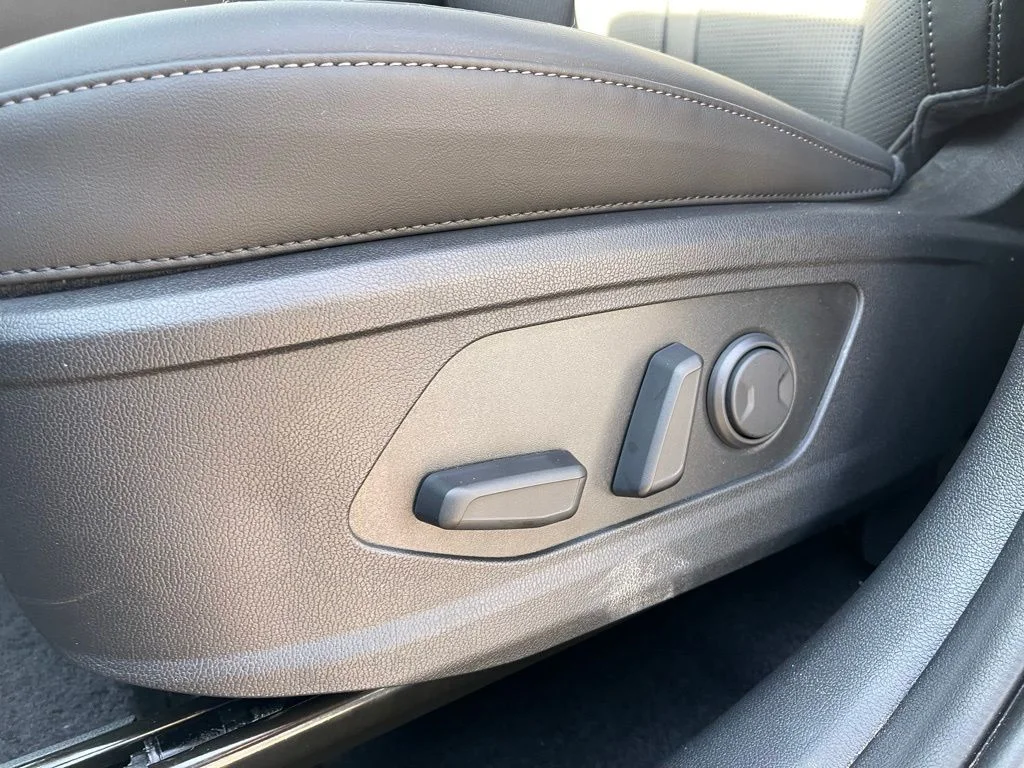 New 2026 Gray Kia S image 28