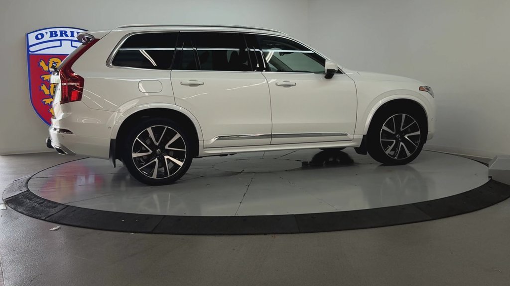 Used 2019 Crystal White Pearl Volvo T8 Inscription image 4